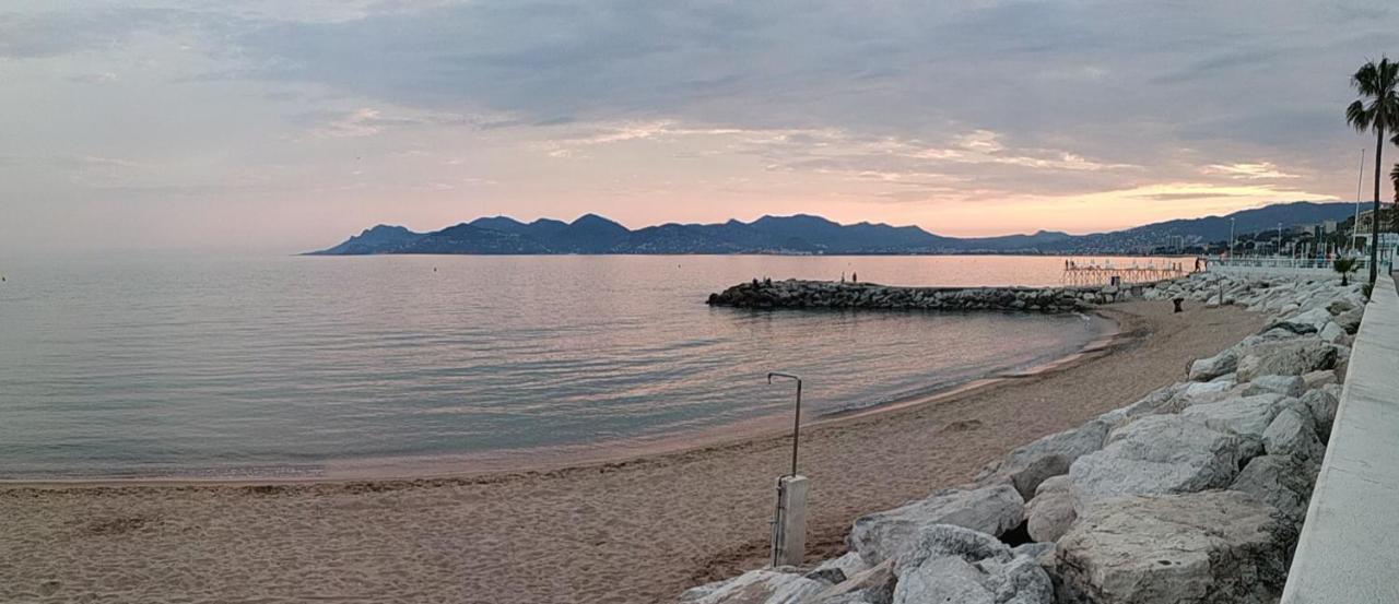 Beau meublé 3 pièces 60 m² Cannes Le Suquet Exterior foto